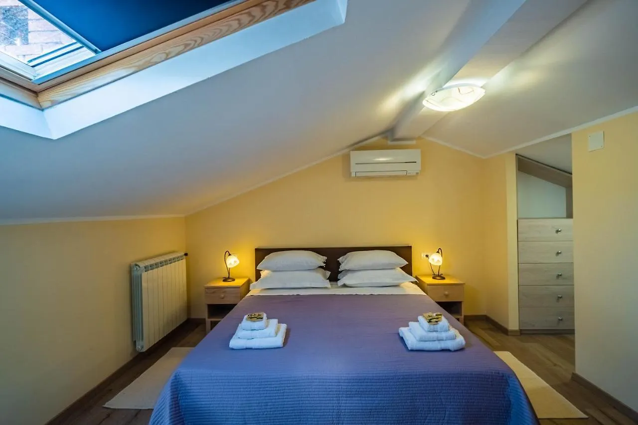 Luxury Villa On Spacious Private Property Rakalj Croatia